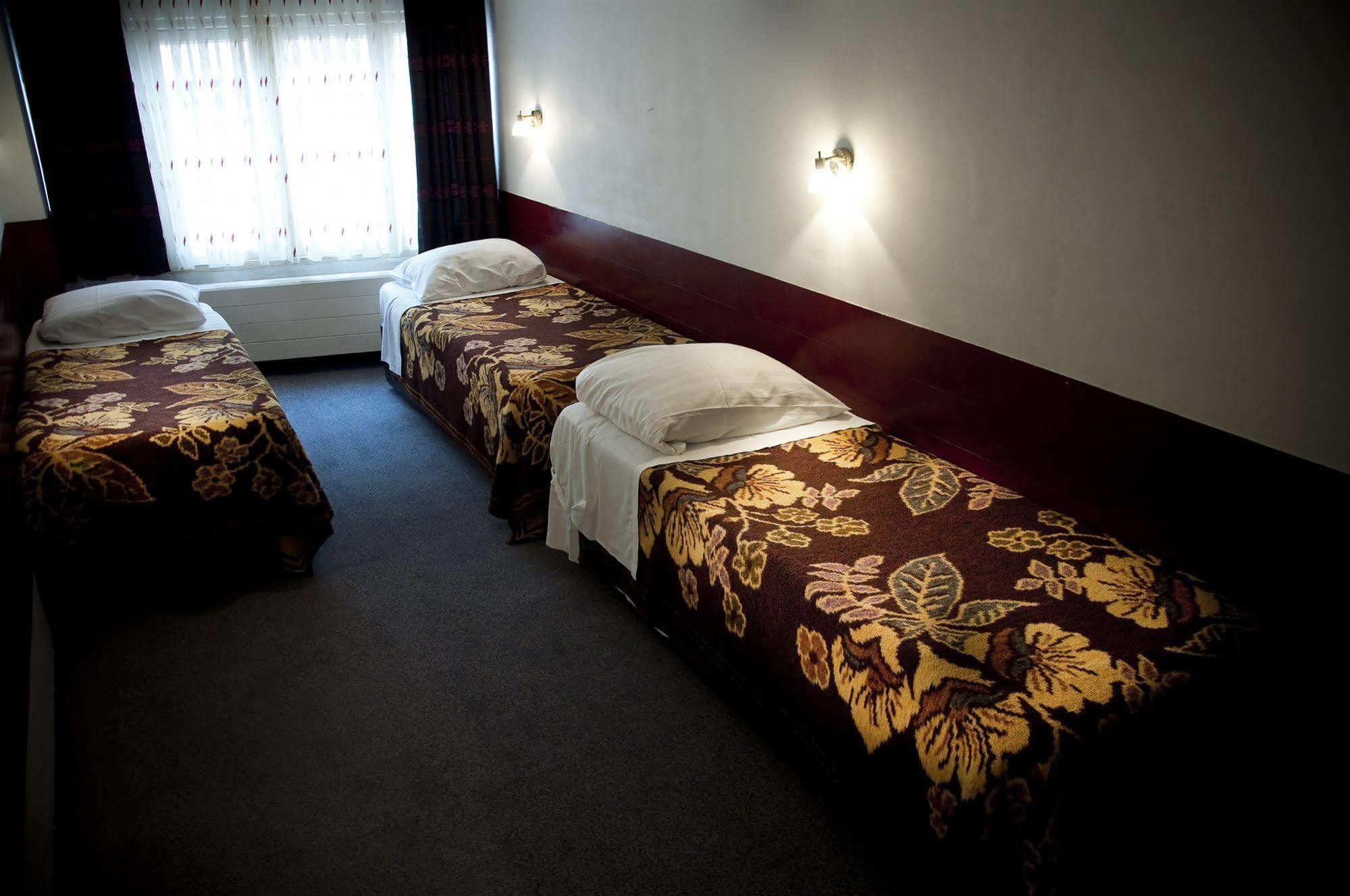Budget Hotel Ben Амстердам Экстерьер фото